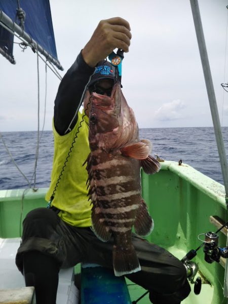 康仁丸・ジギング釣り果